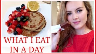 WHAT I EAT IN A DAY AT CHRISTMAS  VLOGMAS 21 [upl. by Teillo]