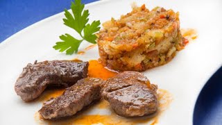 Receta de carrilleras de cerdo ibérico con migas  Karlos Arguiñano [upl. by Masha]