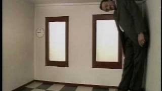 Ames Room Philip Zimbardo [upl. by Refitsirhc]