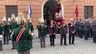 Bürgerwache Saulgau und Stadtmusik Bad Saulgau  Serenade bei der Päpstlichen Schweizergarde [upl. by Ulysses]