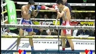 Saketdao Phetphayatai vs Denkiri Sor Sommai [upl. by Hedvig]