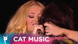 Delia  Multumesc iubita mama  live  Concert quotPe aripi de vantquot 2015 [upl. by Cynara]