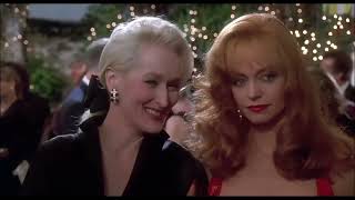 Death becomes Her 1992 Madaline runs into Helen at a party scene [upl. by Daugherty]