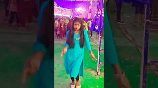 Pandey ji ka beta hu👉💪💪👈viralshort bhojpuri👍 dancertrending song🥰🥰 vtubersdance 🤟🤟 [upl. by Aidole26]