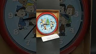 Peanuts by Shultz Christmas Carol Clock Plays 12 Different Songs on the Hour [upl. by Thorley]