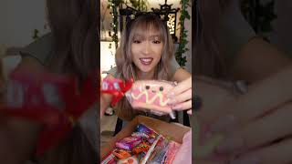 Unboxing sucreries de la Poopibox  🍭🍬 [upl. by Aztiram]