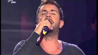 Γιώργος Μαζωνάκης Δύσκολα Φεγγάρια 2010 Live [upl. by Penrose]