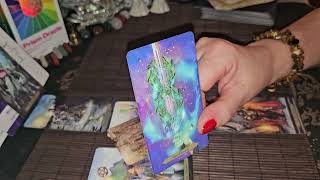 ♌️ LEU  APRILIE 2024  PREVIZIUNI TAROT ♌️ [upl. by Ivanah630]