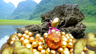 😱😱The girl discovered a shimmering giant clam nurturing dazzling pearls extremely beautiful [upl. by Valerie775]