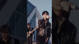 Rendezvous Baekhyun X Band Live kpop baekhyun baekhyuneeexo live livemusic trending music [upl. by Airahcaz]