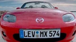 Mazda MX5 20 MZR Die RoadsterLegende im MotorvisionTest [upl. by Hermy536]