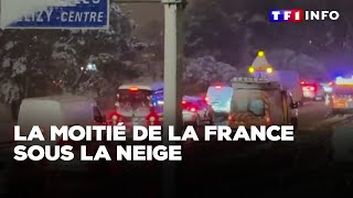 La moitié de la France sous la neige｜TF1 INFO [upl. by Ynobe]