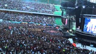 Apertura concerto Vasco Rossi San Siro  LIVE KOM 2015 [upl. by Mairb108]