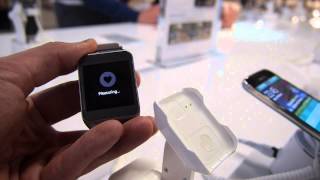 Samsung Gear 2 Smartwatch im HandsOn [upl. by Cheryl389]