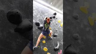 Lecciones de escalada a la orden 😎 climbing escalada deportesextremos climber bouldering [upl. by Vinaya]