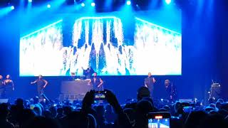 Big Money watches TLC perform their hit single waterfalls Parx Casino 102424 [upl. by Leo]