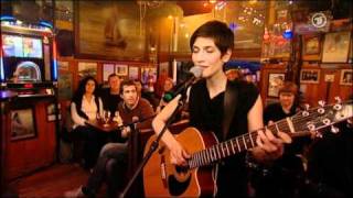 Alin Coen feat Ina Müller  Festhalten  Inas Nacht ARD 28102010 [upl. by Atined912]