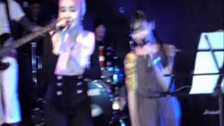 ANGELIKA feat Dayana Idola kecil [upl. by Nedrud265]