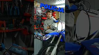 Dokumenty i prawo jazdy poproszę 👮🚓 police policja motocykl enduro supermoto yamaha yz125 [upl. by Retsof]