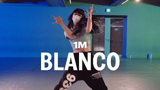 J Balvin  Blanco  Redy Choreography [upl. by Allecsirp599]