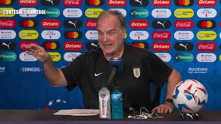 ⚠️ Marcelo Bielsa revienta al periodismo y a los organizadores durante rueda de prensa [upl. by Nomaid]