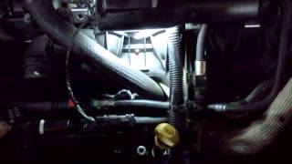 Freelander 2 Fuel FilterFuel System BleedingPriming [upl. by Yur]