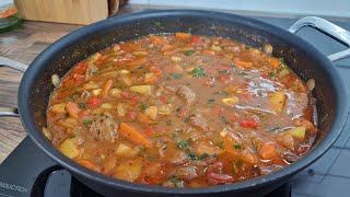 Eines der besten Gulasch Suppen Rezepte der Welt Leckere Gulaschsuppe [upl. by Kazim]