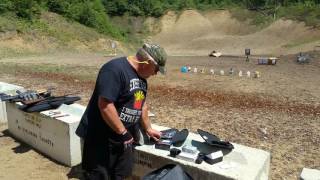 Shooting the Smith amp Wesson 500 with the Underwood Ammo 700 grain bullet [upl. by Beach521]