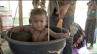 Mauritania Nourishing the children of Mbera refugee camp [upl. by Ennahgem]