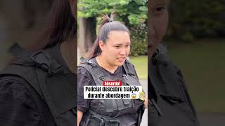 Policial descobre traição durante abordagem 😱 novela historias mininovela [upl. by Adnauq]