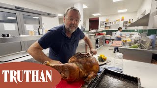 🦃 Sepp kocht einen Truthahn zu Thanksgiving [upl. by Enelrihs]