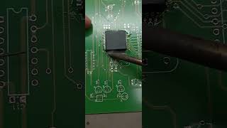 Soldering the processor chip soldering solderingiron pcb smd [upl. by Ahsima]