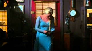 Once Upon A Time 4x01 quotA Tale of Two Sistersquot Elsa breaks into Mr Golds shopampsees Annas necklace [upl. by Crispin900]