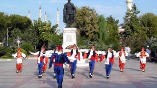 Baile en Edirne Turquía [upl. by Keryt]