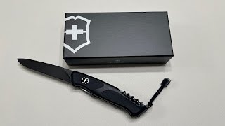 Compact Tough and Seriously Sleek Vic Onyx Black Ranger Grip 55 [upl. by Tamis]