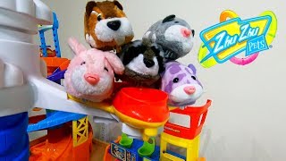 Zhu Zhu Pets at the Airport in Smart Wheel City Flying ZHU ZHU Hamsters galore [upl. by Nylekoorb900]