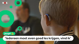 Dove en slechthorende kinderen krijgen niet altijd goed onderwijs [upl. by Bacchus885]