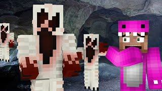 There are CAVE STALKERS in Minecraft RUN [upl. by Eidnas]