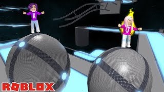 DONT FALL OFF THE BIG BALLS  Roblox Epic Minigames NEW UPDATE [upl. by Ardiedal132]