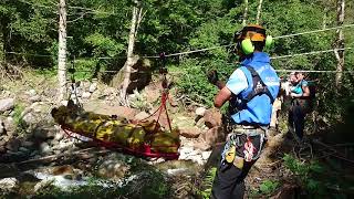 Les CRS de montagne de Lannemezan en exercice près de Oô [upl. by Kessler]