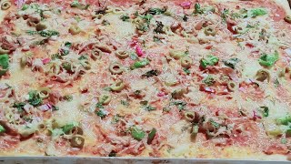 ماتزيديش تشريها من برا😍بيتزا كاري تاع المحلات وصفة خطيرة تتحداي بها كل واحد😋pizza carré délicieuse 👍 [upl. by Ardin]