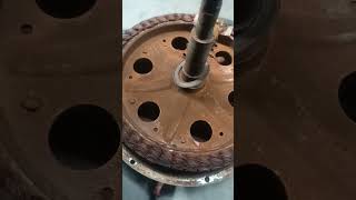 HUB MOTOR 1000WATTS REPLACE BEARING AND CLEANING hubmotors ebike [upl. by Fife]