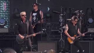 Come Out and Play The Offspring LIVE 2022 [upl. by Keyser]