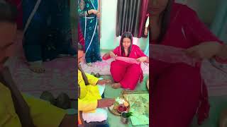 दी को समझा दिया🤣 trendingshorts bolliwoodsong comedy bolllywoodsong [upl. by Arquit475]