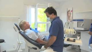 Tandläkare  HÄSSELBY Akuttandvård Dental Care [upl. by Nivaj]