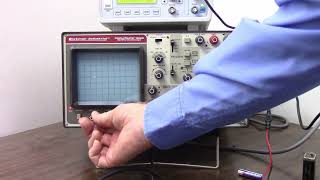 Using an Oscilloscope Oscilloscope Basics [upl. by Eva754]