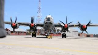 Avro Shackleton 1722 Ground Run Ysterplaat AFB  25 January 2014 [upl. by Nihi]