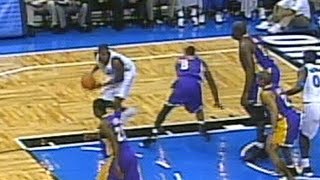 TMac Fakes Out Kobe Bryant Responds With Sick Dunk 112702 [upl. by Silvanus280]