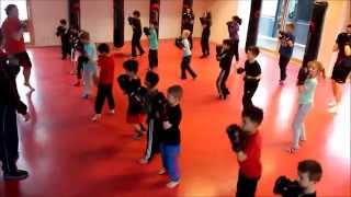 Kindertraining in der Sportschule Gladiator [upl. by Akiehsat]