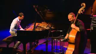 Avishai Cohen  Samuel live Jazz Sous les Pommiers 2013 [upl. by Meta]